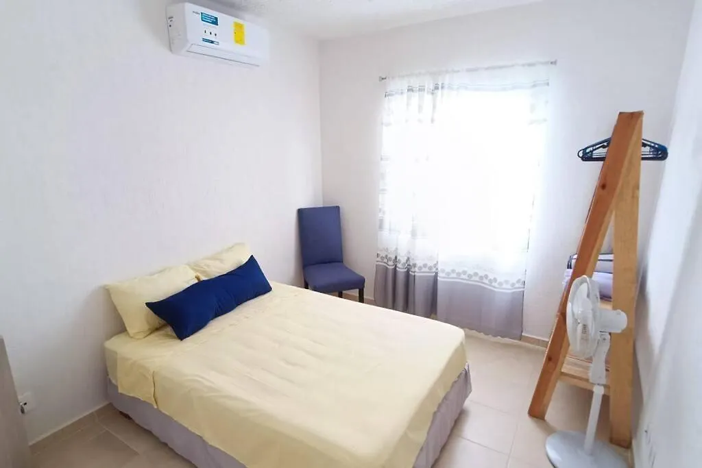 Apartamento En Privada Xcacel Cerca De La Playa Playa del Carmen Apartment